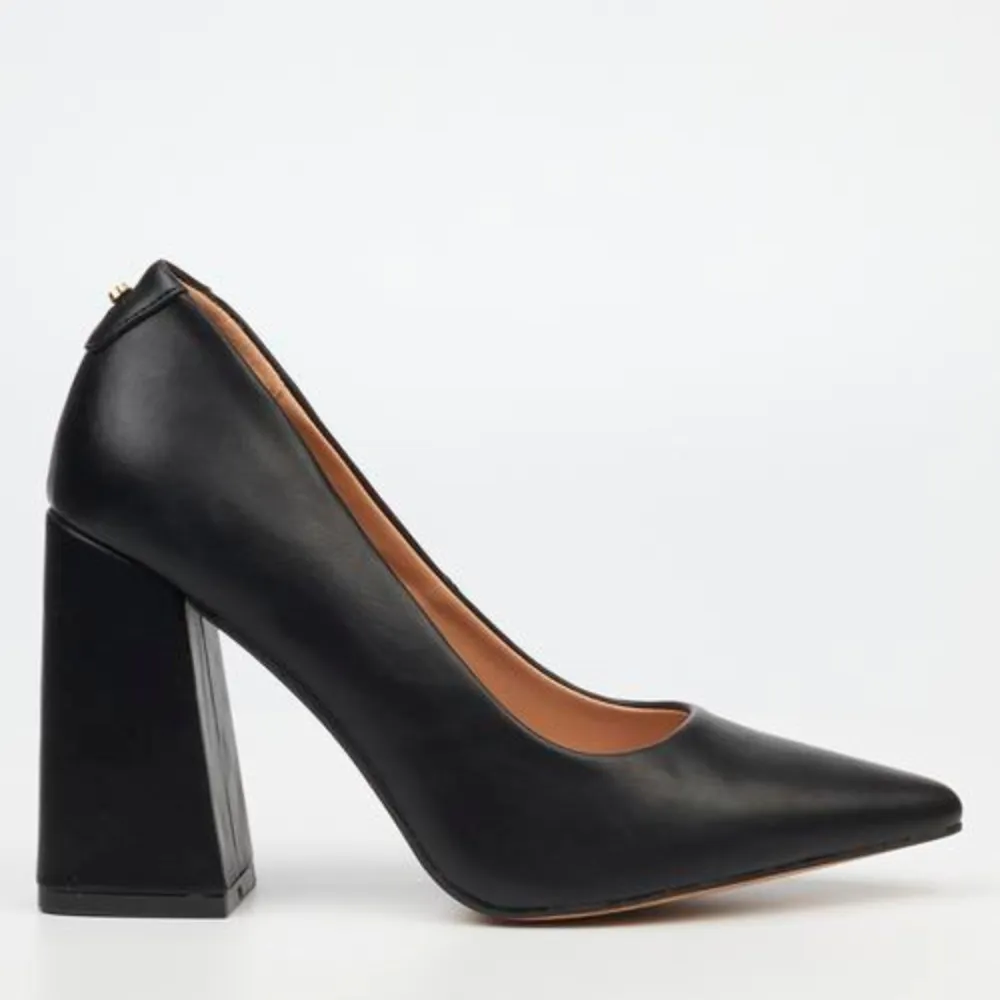 Novi 1 - Black Block Heel Court